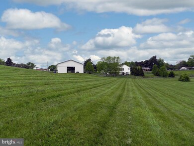 13037 Prices Distillery Rd, Clarksburg, MD 20871 - photo 2