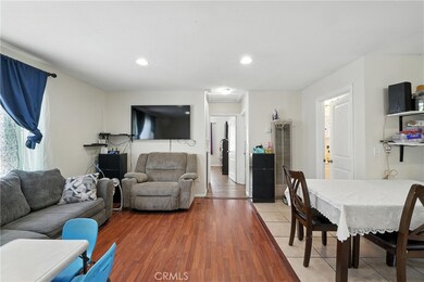 711 E 118th St, Los Angeles, CA 90059 - photo 7