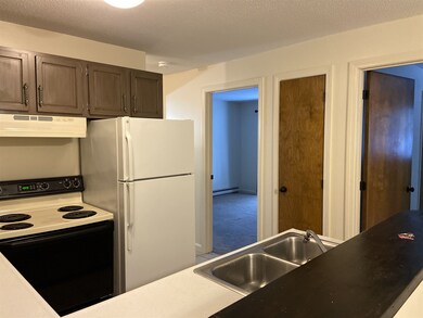 35 Seminary Hill unit 18, West Lebanon, NH 03784 - photo 5