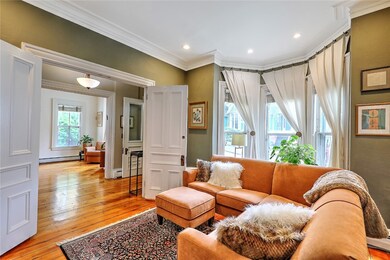26 Halsey St, Providence, RI 02906 - photo 4