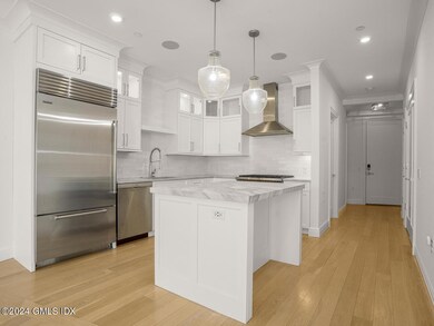 23 Vitti St unit 201, New Canaan, CT 06840 - photo 5