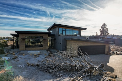 61518 Southwest Skene Trail Exteriors ML