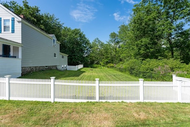 62 Epping Rd, Exeter, NH 03833 - photo 5