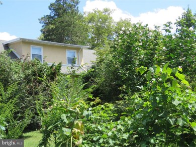 242 S State Rd unit B, Upper Darby, PA 19082 - photo 3