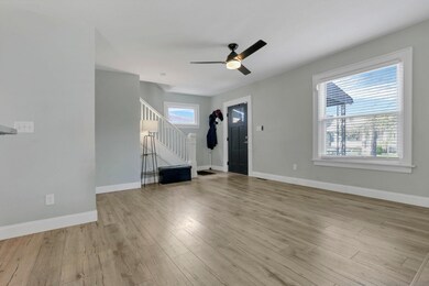 221 E Markison Ave, Columbus, OH 43207 - photo 6