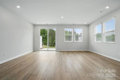 2100 Vinyasa Ln, Charlotte, NC 28215 - photo 5