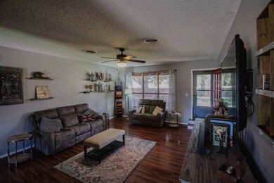 3005 Los Robles, Alamogordo, NM 88310 - photo 5