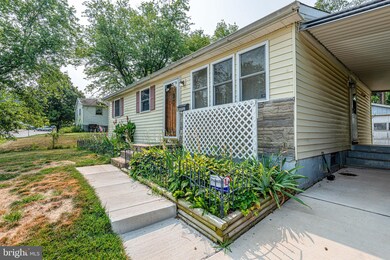 3339 Crumpton S, Laurel, MD 20724 - photo 3