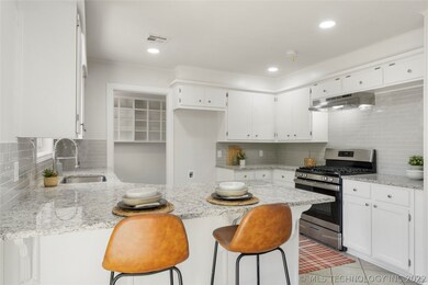 Granite Countertops, new appliances, freshly paint