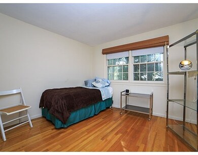 212 Kent St, Brookline, MA 02446 - photo 5