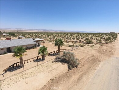 69274 Sullivan Rd, Twentynine Palms, CA 92277 - photo 3
