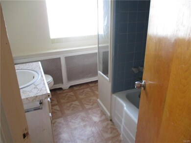 915 W Allen St unit 2, Allentown, PA 18102 - photo 7