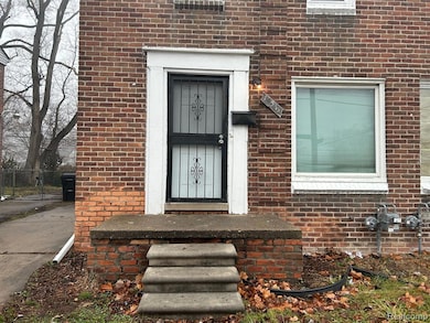 18515 Greenfield Rd, Detroit, MI 48235 - photo 2