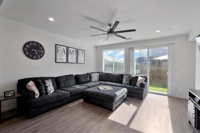 453 Daffodil Dr, Merced, CA 95341 - photo 4