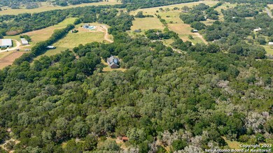 24720 Breeze Oak Ln, Cross Mountain, TX 78255 - photo 5