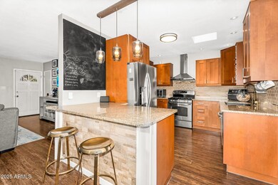 2715 E Edgemont Ave, Phoenix, AZ 85008 - photo 7