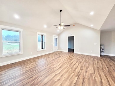 2462 Mount Sharon Rd, Sharon Grove, KY 42280 - photo 5