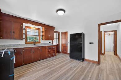 8 Quinebaug Rd, Norwich, CT 06360 - photo 4