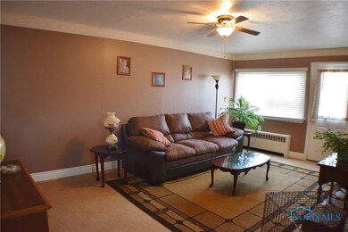 208 N Cherry St, Woodville, OH 43469 - photo 5