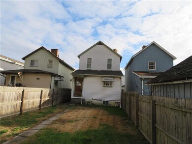 212 Mckinley Ave, East Vandergrift, PA 15629 - photo 3