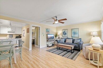 975 9th Ave S unit 8, Naples, FL 34102 - photo 2