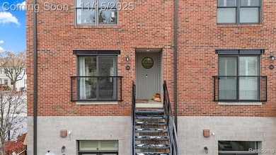 670 W 11 Mile Rd unit 10, Royal Oak, MI 48067 - photo 5