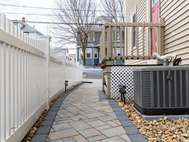 34-36 Grayson St unit 36, Boston, MA 02124 - photo 7