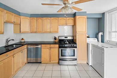 178 Hyde Park Ave unit 2, Jamaica Plain, MA 02130 - photo 2