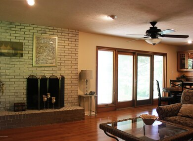 2201 Forrest Park Dr, La Grange, KY 40031 - photo 4