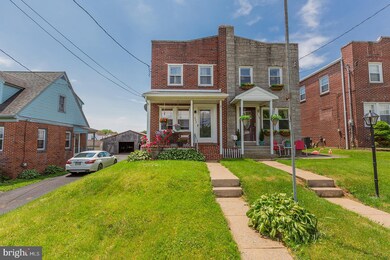 332 Brimmer Ave, New Holland, PA 17557 - photo 2