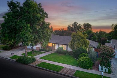 7343 N 4th St, Fresno, CA 93720 - photo 2