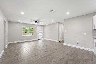 1302 S 1st St, Corsicana, TX 75110 - photo 6