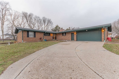 2731 Wendy Ln, Rockford, IL 61109 - photo 3