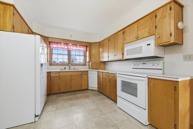 752 2nd St N, Brownton, MN 55312 - photo 6