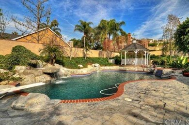 Fantastic salt water pool with pebble tech and roc
