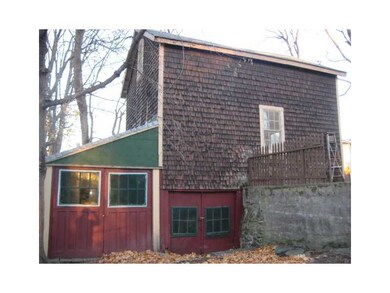 27 Rand St, Central Falls, RI 02863 - photo 5