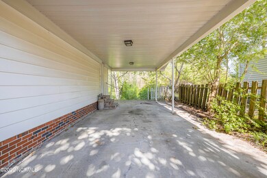1108 River St, Jacksonville, NC 28540 - photo 4