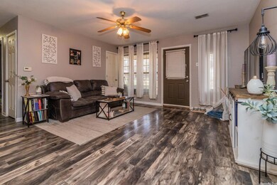 2107 Mitzi Ln, Jonesboro, AR 72405 - photo 3