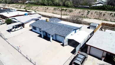 296 Yolanda Dr, El Paso, TX 79915 - photo 4