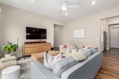 242 E Aster Dr, Chandler, AZ 85286 - photo 6