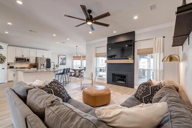 8481 Emerald Cir, North Richland Hills, TX 76180 - photo 7