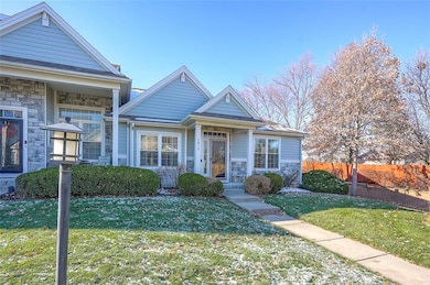 7812 W 158th St, Overland Park, KS 66223 - photo 2