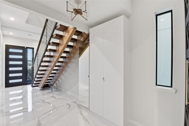 529 Memorial Heights Dr, Houston, TX 77007 - photo 7