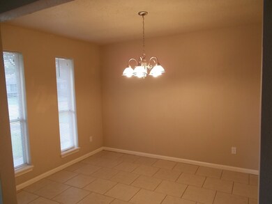 4427 Saffron Ln, Friendswood, TX 77546 - photo 7