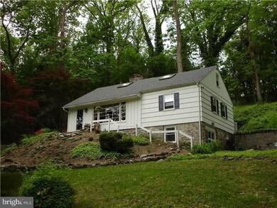 511 Avondale Rd, Wallingford, PA 19086 - photo 2