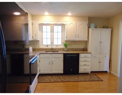 8 Karen Ave, Auburn, MA 01501 - photo 3