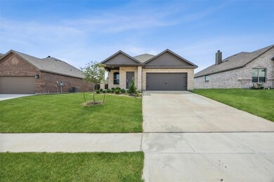 709 Hackamore St, White Settlement, TX 76108 - photo 2