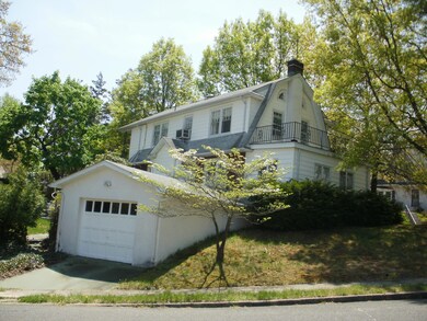 210 Oxford Way 008