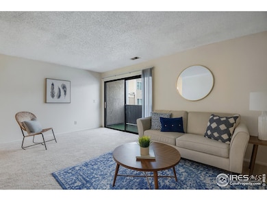 High Hollows unit 237, Aurora, CO 80012 - photo 4