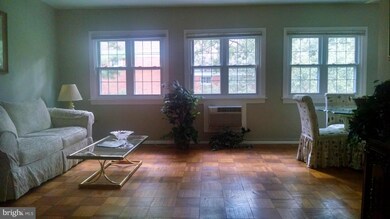 3506 Gunston Rd unit 1, Alexandria, VA 22302 - photo 3